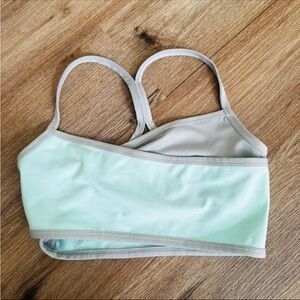 LA+Image Women's Size SMALL Strappy Back Sports Bra Mint Gray Cross Front